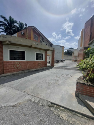 Apartamento Tipo Duplex El Limón Maracay