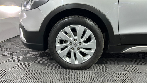 Suzuki S-Cross GLX 1.6 MT