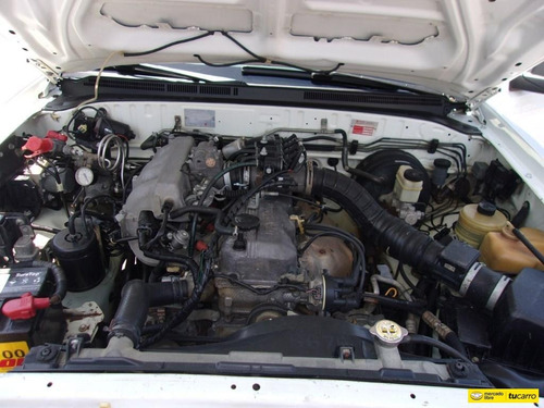 Mazda B+50 Pick Up Sincronica 4x4