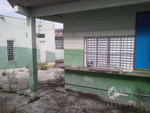 Imagem 27 de 30 de Vendo Imóvel Apropriado Para Escola, Com Salas De Aula, Área Administrativa, Refeitório, Cozinha, Quadra, No Centro Do Bairro, Em Terreno De 2040 M². - Pr00001 - 3018869