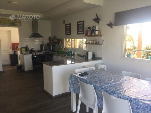 Imagen 27 de 30 de Casa En Venta Y Alquiler Temporario - Maroto Propiedades
