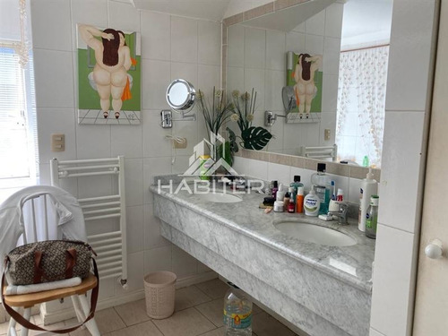 Imagen 22 de 30 de Casa Con Vista Lago Y Volcan En Venta De 5 Dorm. En Pucón
