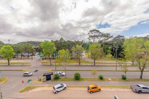 Imagen 14 de 15 de Venta Apartamento 2 Dormitorios En Roosevelt, Punta Del Este.