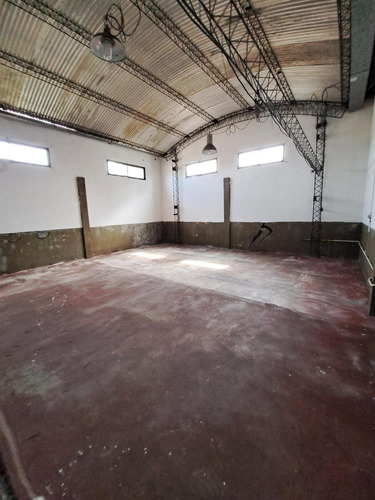 Venta | Galpón | 60 M² | Amplio Terreno Libre | Fray Luis Beltrán