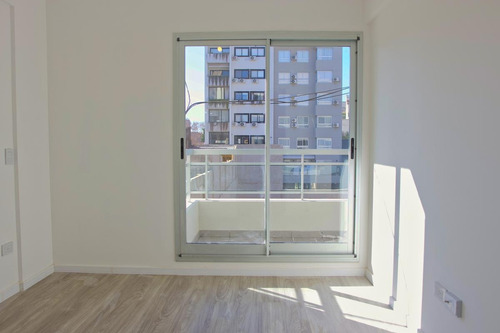 Imagen 19 de 30 de Edificio - Flores Norte