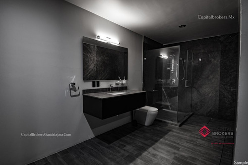 Casa En Venta De Lujo Con Alberca Colinas De San Javier