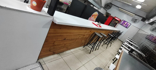 Local Comida Rapida En Calle San Luis 1010