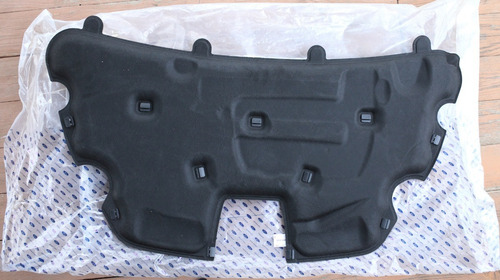 Imagen 2 de 8 de Manta Capot Felpa Insonorisadora Ford Focus 08/13 Genuino