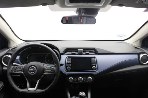 Nissan Versa 1.6 Advance Mt