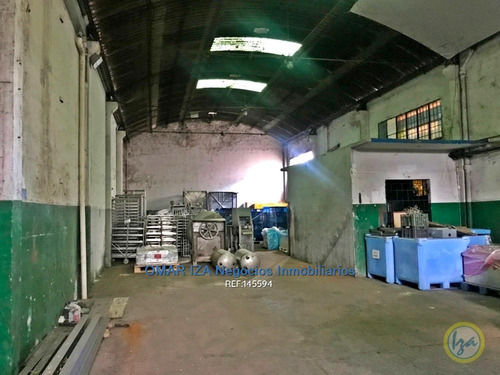 Iza. Venta Local Industrial Sobre General Flores