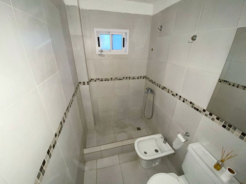 Venta Ph 2 Ambientes Patio Cochera En Pilar