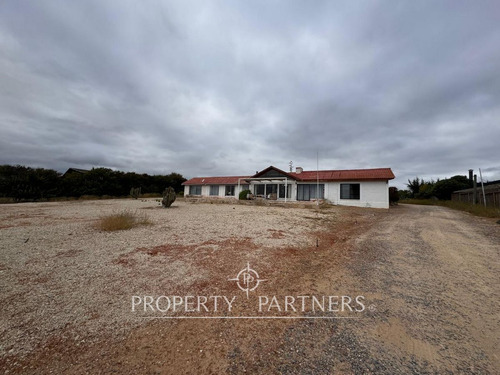 Gran Casa En Guanaqueros + 3 Cabañas En Amplio Ter...