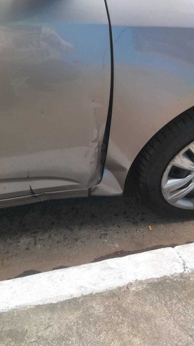 Imagem 6 de 10 de Hyundai Hb20s 2018 1.0 Comfort Plus Flex 4p