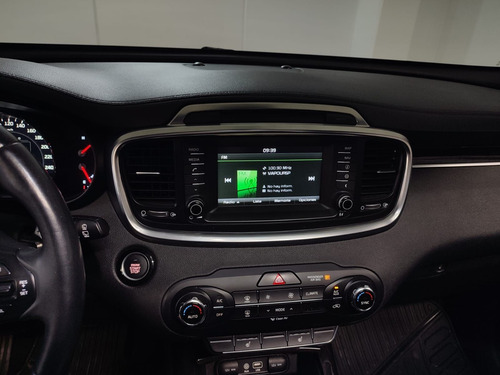 Imagen 10 de 15 de Kia Sorento 2017 3.3 V6 Ex Pack Piel 7 Pasajeros At