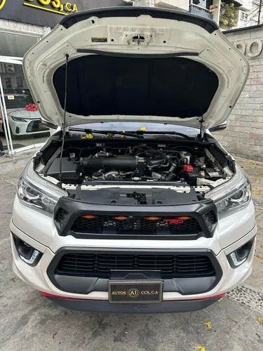 Toyota Hilux Trd 2019 Blanco