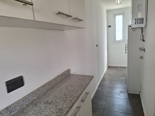 Arriendo Excelente Casa, Barrio Los Ciruelos De Buin