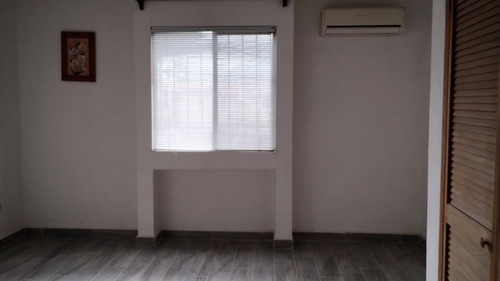 Hermosa Casa En Renta En Riberas De Linda Vista. Amplios Espacios. Muy Iluminada. Lista Para Habitarse