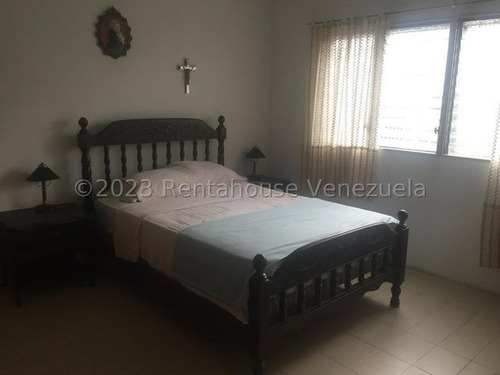 Imagen 8 de 12 de Casa En Venta En La Carlota