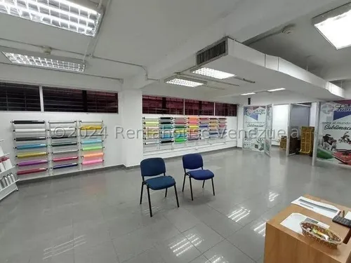 Venta De Edificio En La Urbina
