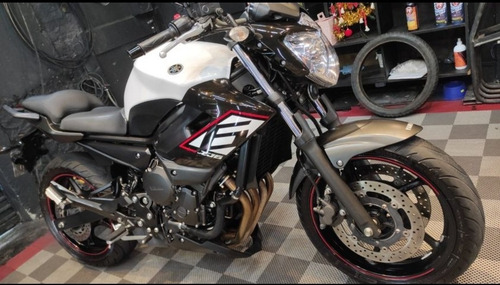 Imagen 6 de 6 de Yamaha Yamaha Xj6 Deportiva