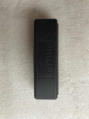Estuche Frente Estereo Philips Renault 9/11/19-senda-saveiro (Usado)