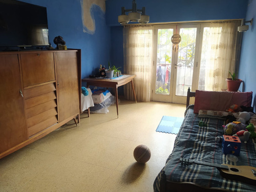 Local Comercial + Casa 4 Ambientes, 2 Baños En Venta Sobre Av. Independencia, Zona Chauvin, Mar Del Plata.