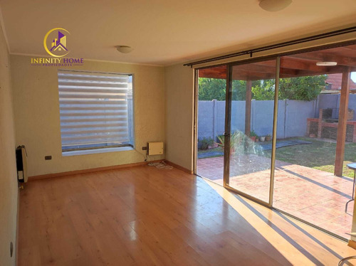 Espectacular Casa Con Amplio Terreno En Alto El Manzano .