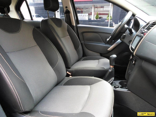 Imagen 6 de 25 de Renault Logan Privilege