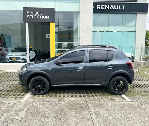 Renault Stepway 1.6 Dynamique / Intens Automática