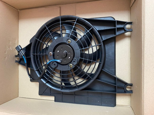 Imagen 2 de 3 de Electro Ventilador A/c Kia Rio