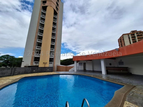 Excelente Apartamento En Venta Urb. San Jacinto, Maracay, Con Planta Electrica, Piso Bajo, 24-28825 Mv