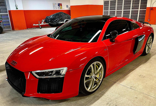 Audi R8 5.3 V10 Coupe Plus S-tronic Dsg