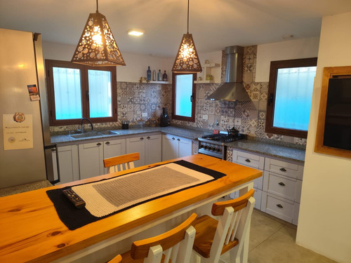 Casa En Venta - Villa Elisa