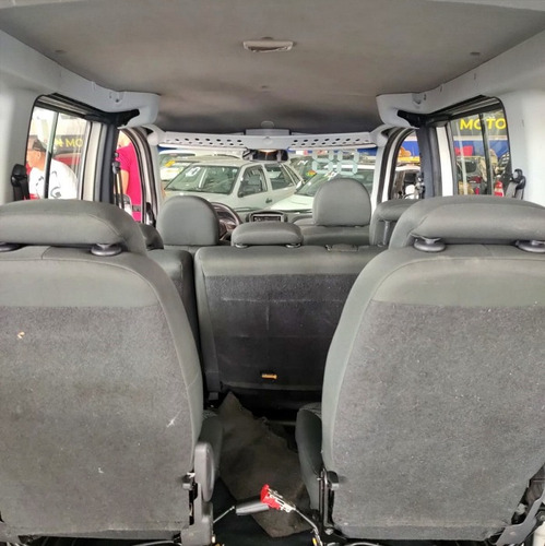 Fiat Doblo 1.8 16v Essence 7l Flex 5p