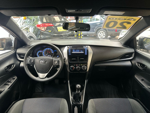 Toyota Yaris 1.3 16V FLEX XL LIVE MANUAL