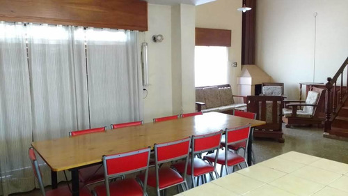 Imagen 5 de 14 de Alquilo Casa Grande Villa Suiza A Metros Del Reloj Cucú Con Piscina