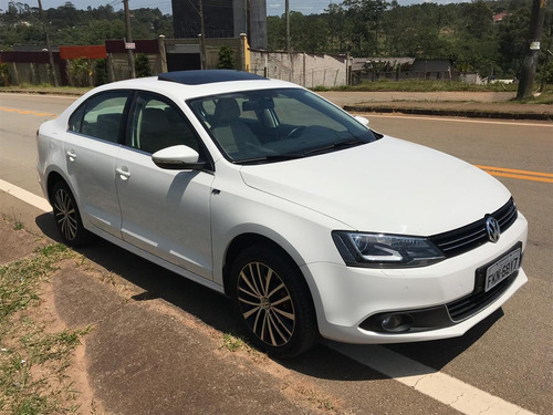 Volkswagen Jetta Tsi 2.0 211cv Pacote Premium Top De Linha