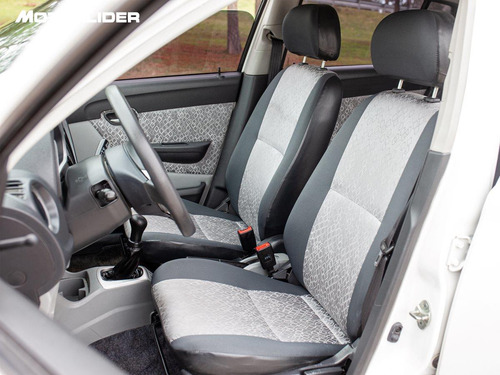 Imagen 11 de 25 de Suzuki Alto Gl 800 Extra Full | Permuta / Financia