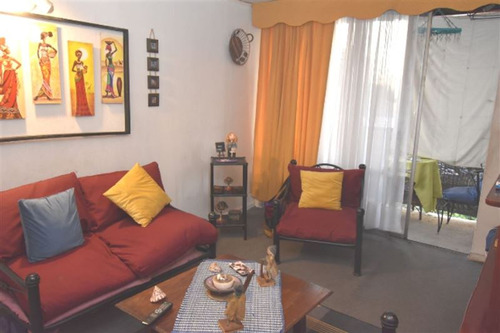 Departamento En Venta De 3 Dorm. En La Reina