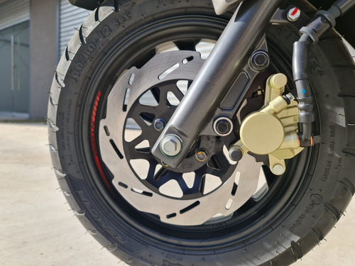 Imagen 5 de 15 de Beta Scooter Tvs Ntorq Precio Cuidado