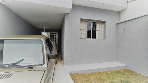 Casa 2 Dormitórios Vila Rubens