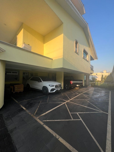 Lago De Guadalupe Vendo Señora Residencia Con Acceso Controlado