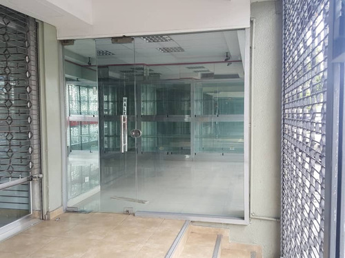 Imagen 11 de 30 de Para Oportunidad De Negocio, Local Comercial En Venta, Ubicado En Torre Venaragua, Calle Santos Michelena