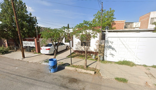 Casa En Venta En Paseo De Cuauhtémoc Paseos De Chihuahua!!!