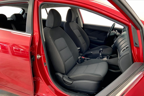 Imagen 7 de 25 de Kia Forte Hatchback 5 Pts Ex, Tm6, A/ac, Ra-16
