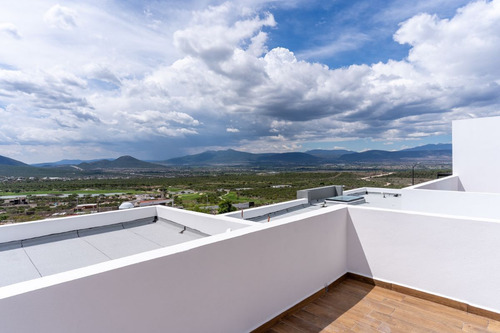 Casa En Zibatá Con Cuarto De Estudio Y Roof Garden Jade Norte 169 Ig