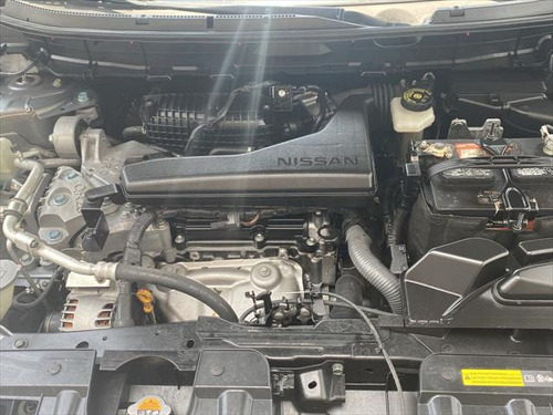 Nissan X-Trail 2.5 Exclusive 3 Row Cvt