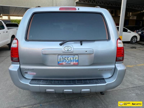 Toyota 4runner Sr5-automática