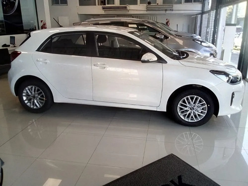 Kía Río Ex Manual 1.4 5p 2019 Okm