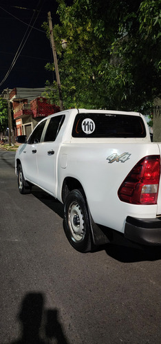 Toyota Hilux Pick-Up 2.4 Cd Dx 150cv 4x4